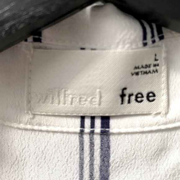 WILFRED FREE Cropped Button Down Shirt - Aritzia - Large - Picture 3 of 5